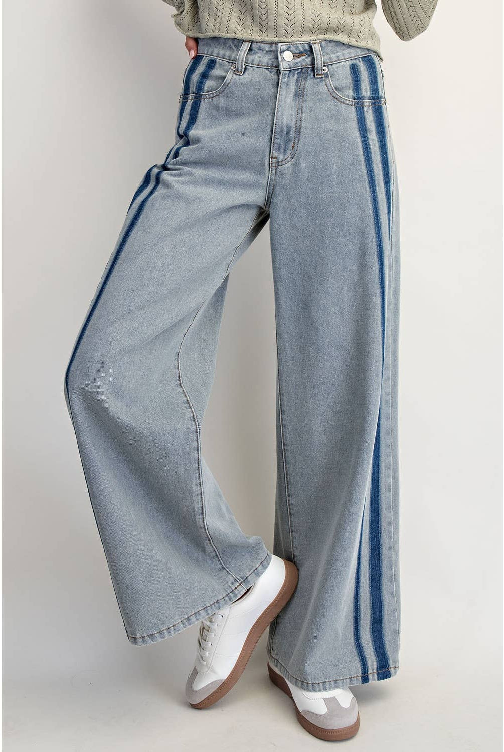 WASHED MID-RISE STRIPE JEANS - The Girl on Ivy