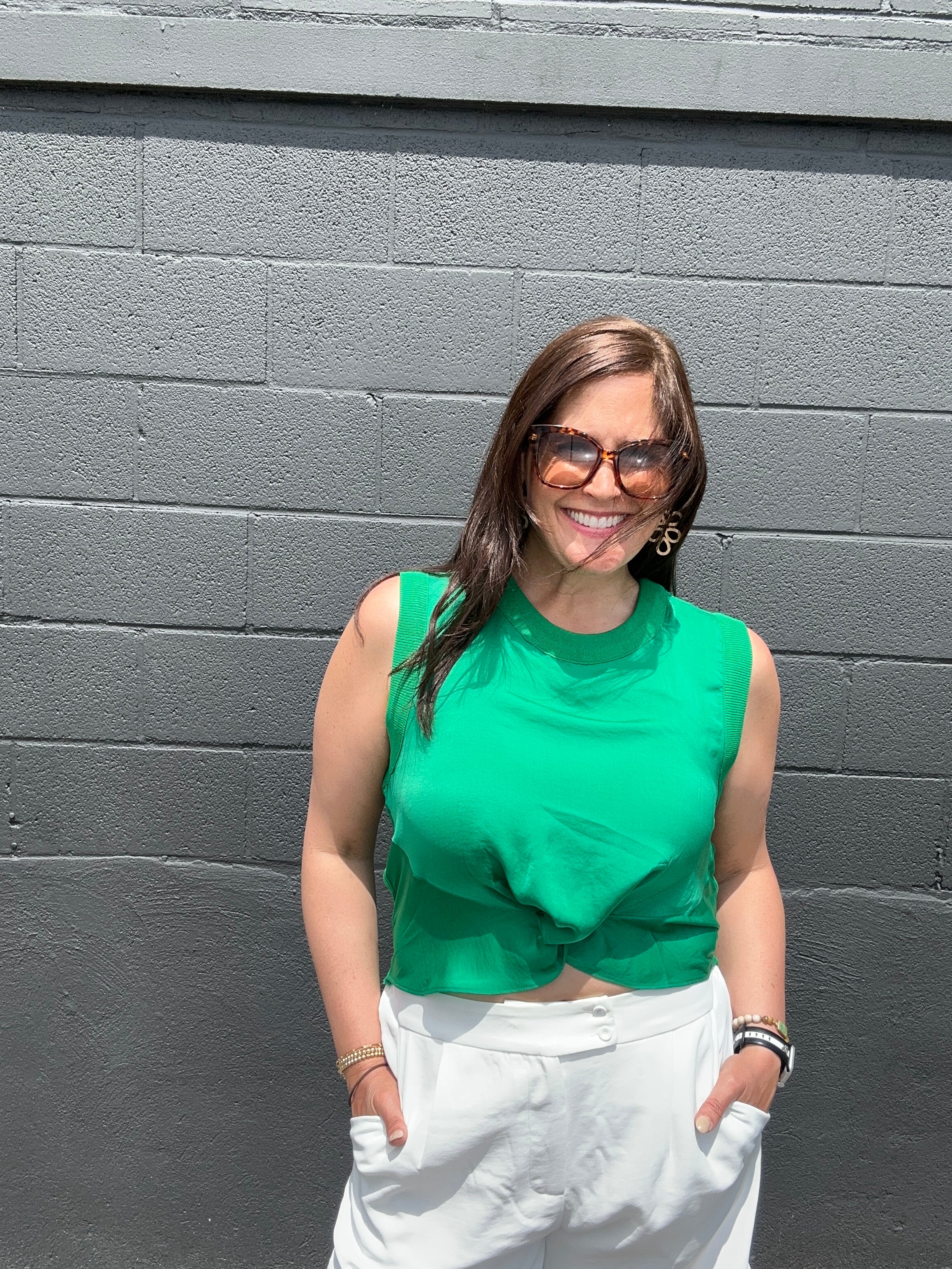 Sleeveless Twist Front Top