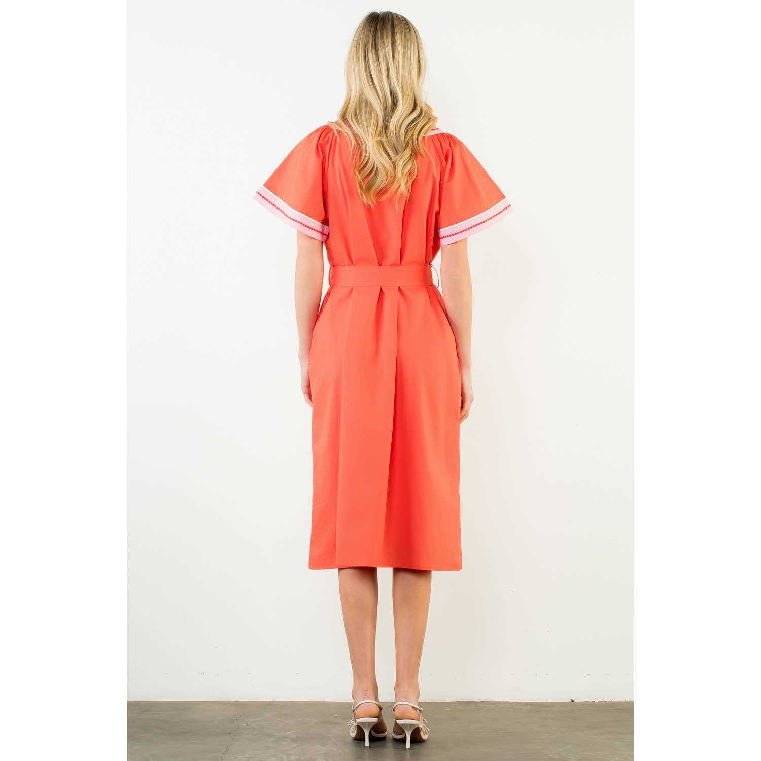 Short Sleeve Trimmed V-Neck Belted Dress - The Girl on Ivy