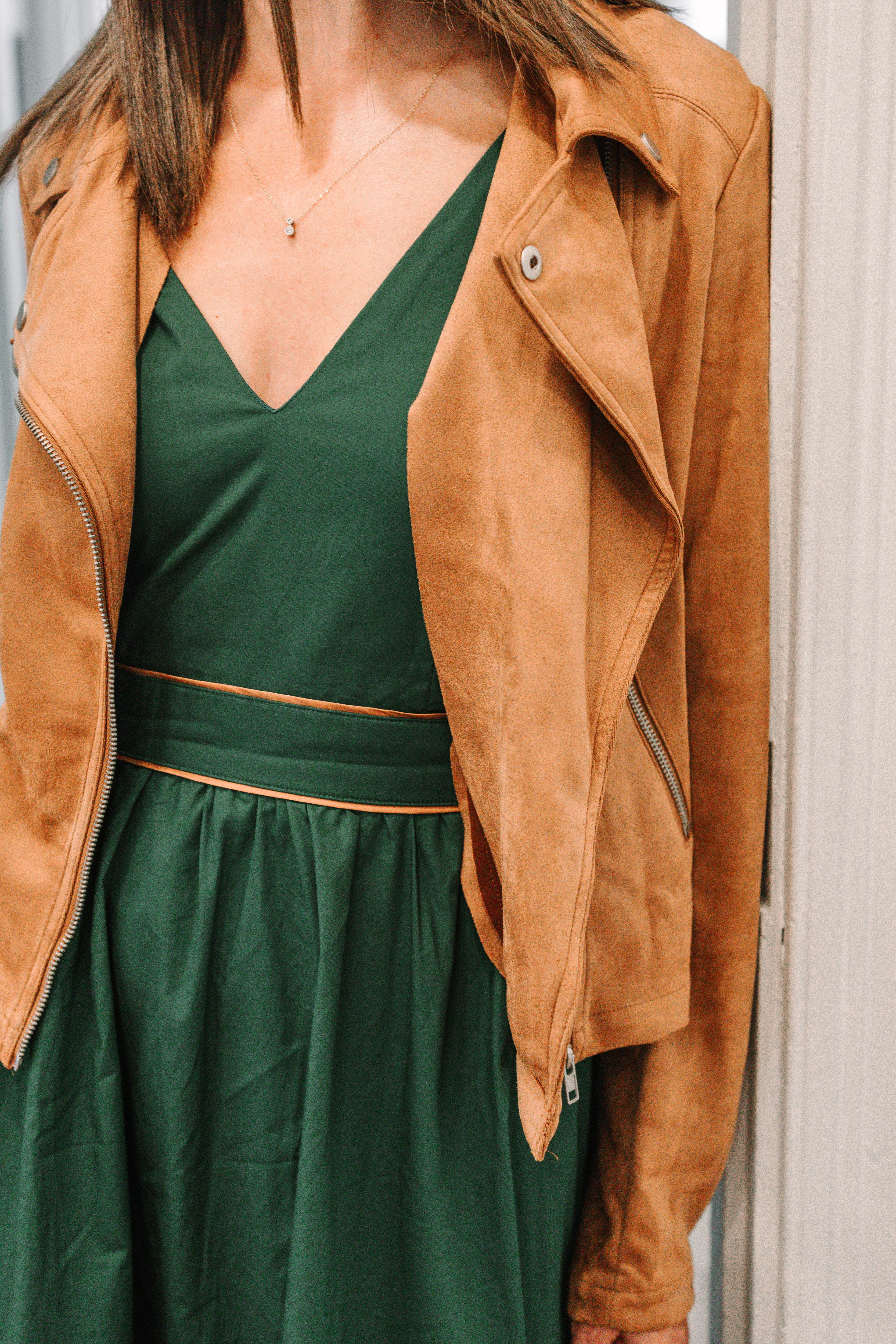 Annessa solid woven color blocked midi dress - The Girl on Ivy