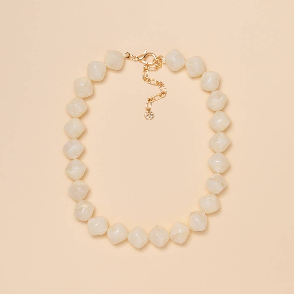 Beaded Stone Necklace - The Girl on Ivy