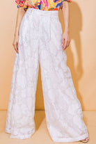 A textured woven pant - IP8474 WHITE - The Girl on Ivy