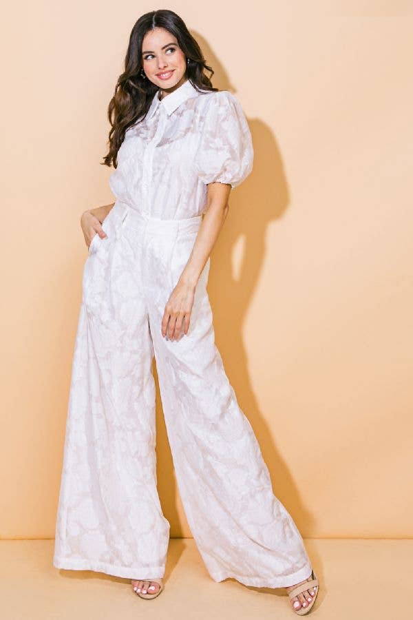 A textured woven pant - IP8474 WHITE - The Girl on Ivy