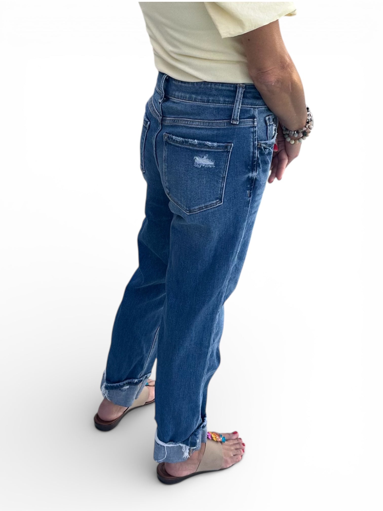 HIGH RISE CUFFED STRAIGHT JEANS - The Girl on Ivy