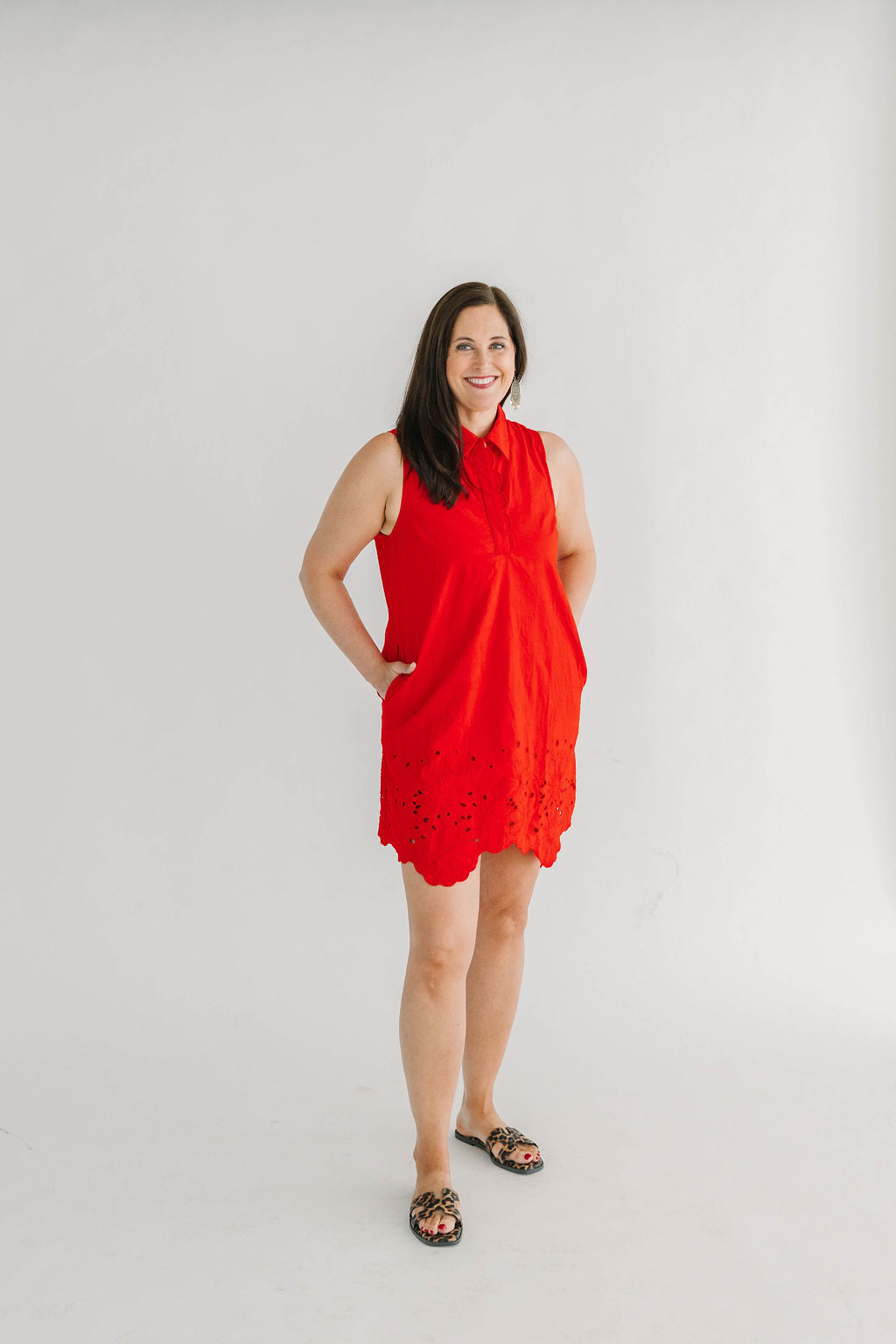 Solid sleeveless mini dress (2 color options) - The Girl on Ivy
