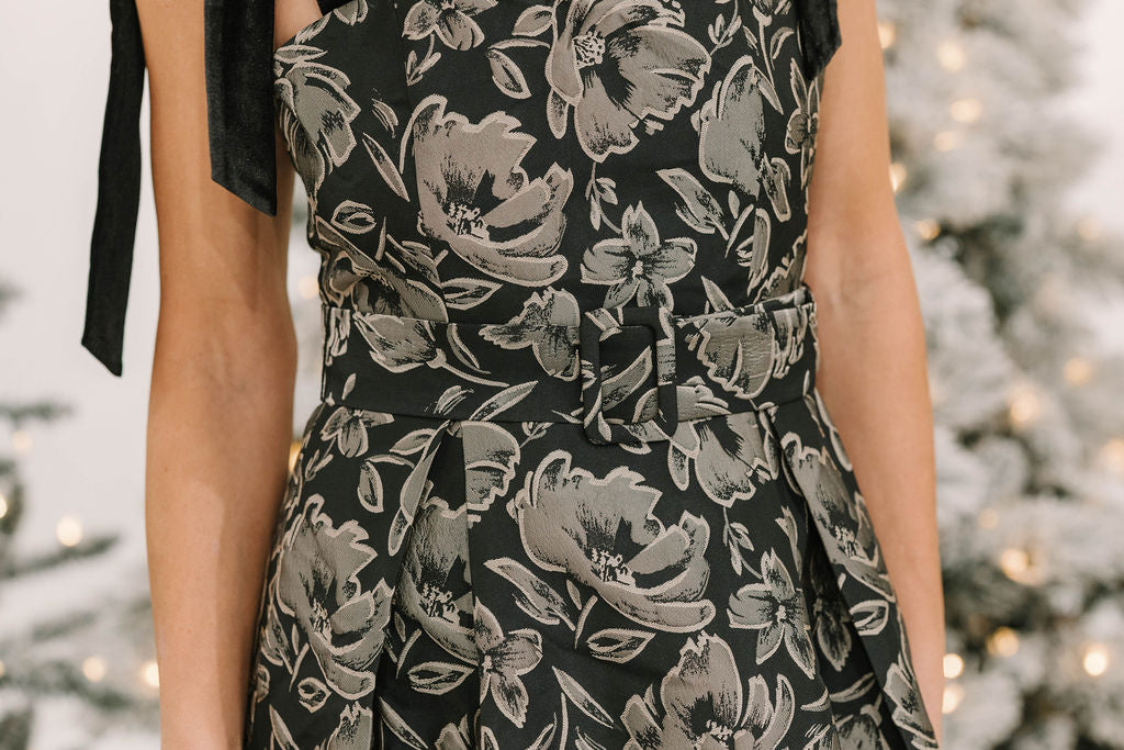 Lyla Jacquard Floral Dina Pleated Midi Dress - The Girl on Ivy