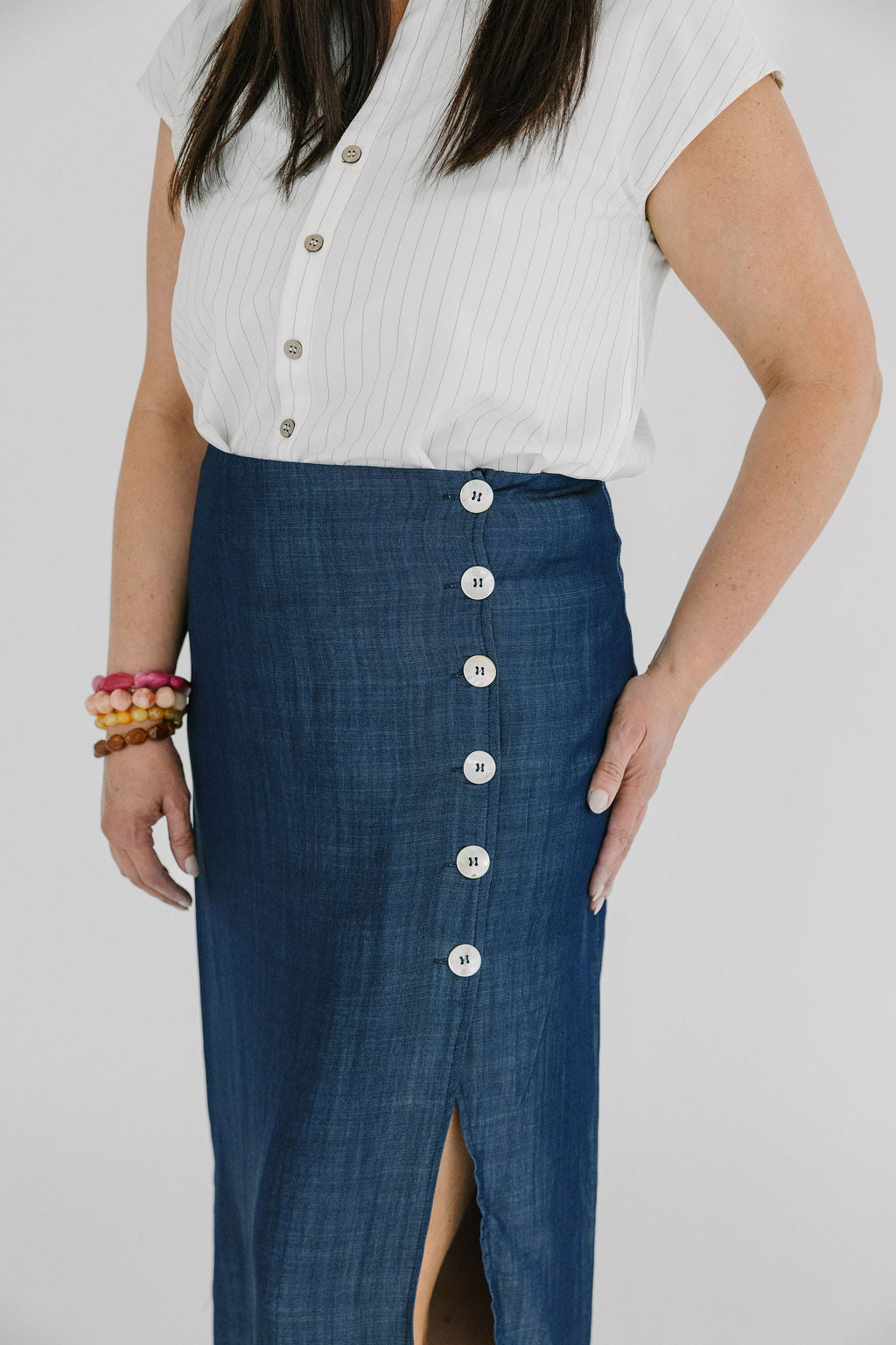 Anne Long Side Button Slit Skirt - The Girl on Ivy