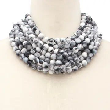 CHUNKY BEADED LAYERED MAGNETIC NECKLACE - The Girl on Ivy
