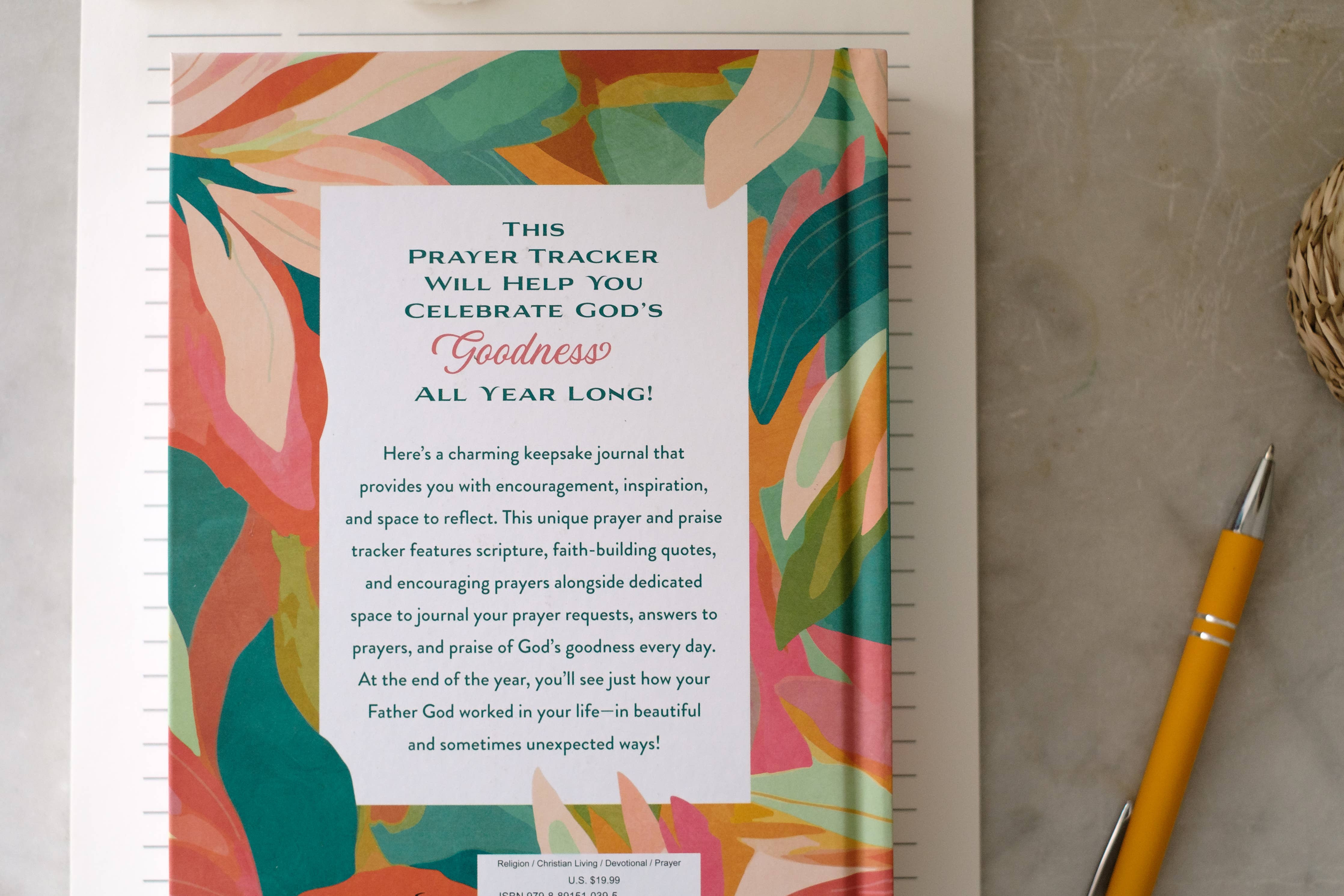 A Year of God's Goodness:A Prayer & Praise Tracker for Women - The Girl on Ivy