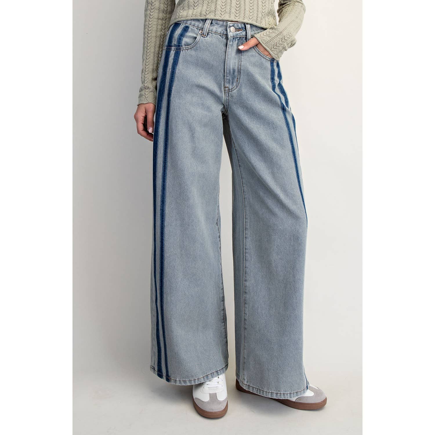 WASHED MID-RISE STRIPE JEANS - The Girl on Ivy
