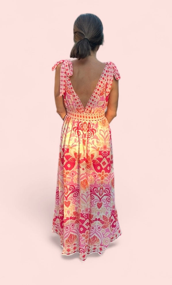 Alexis deep v printed woven maxi dress - The Girl on Ivy