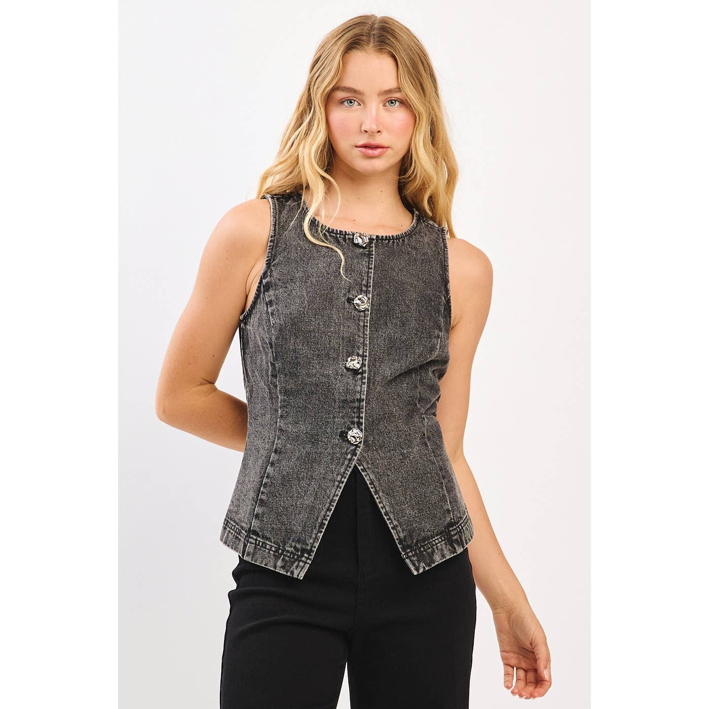 BOAT NECK FITTED SLEEVELESS DENIM VEST (2 color options) - The Girl on Ivy